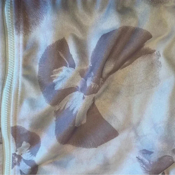 ADIDAS Girls Sz XL Gorgeous Mauve Flower Pattern Track Jacket NWT - Picture 6 of 6